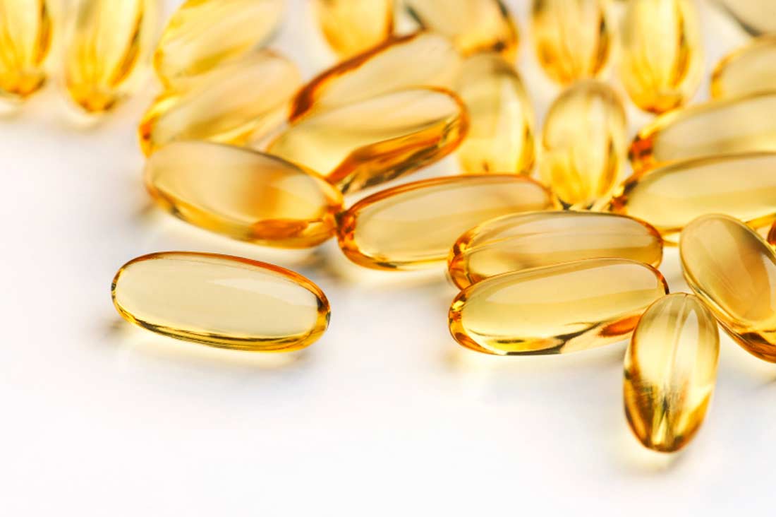 Mẹ nên tham khảo ý kiến bác sĩ khi bổ sung vitamin bằng viên uống bổ sung