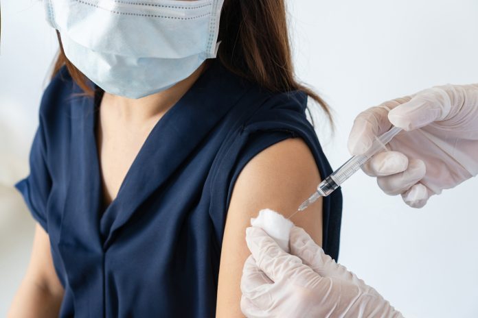 Đăng ký tiêm ngừa vaccine Covid